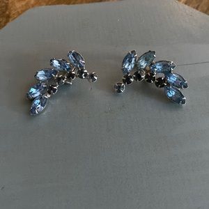 Clip On Earrings Blue Teardrop Stones!